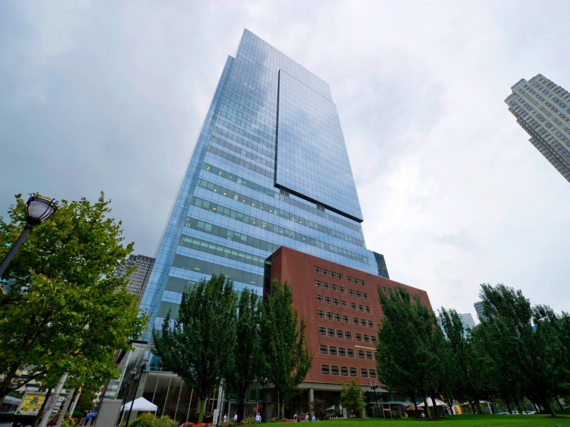 Third Avenue Business Center