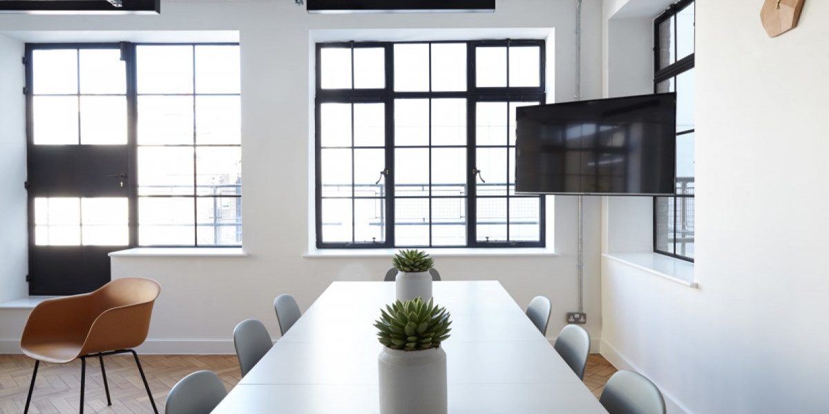 Professional office space near Soho