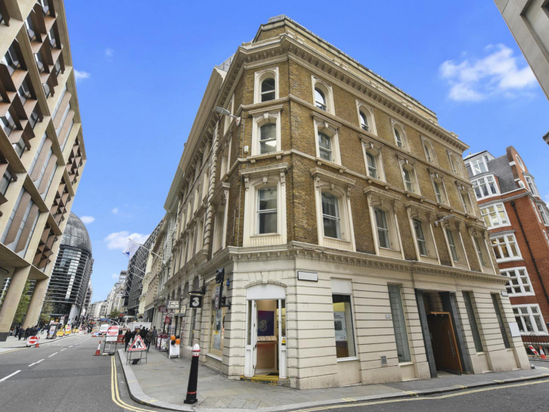 Cannongate House