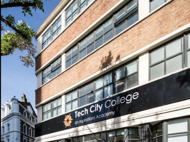 Tech City Tub