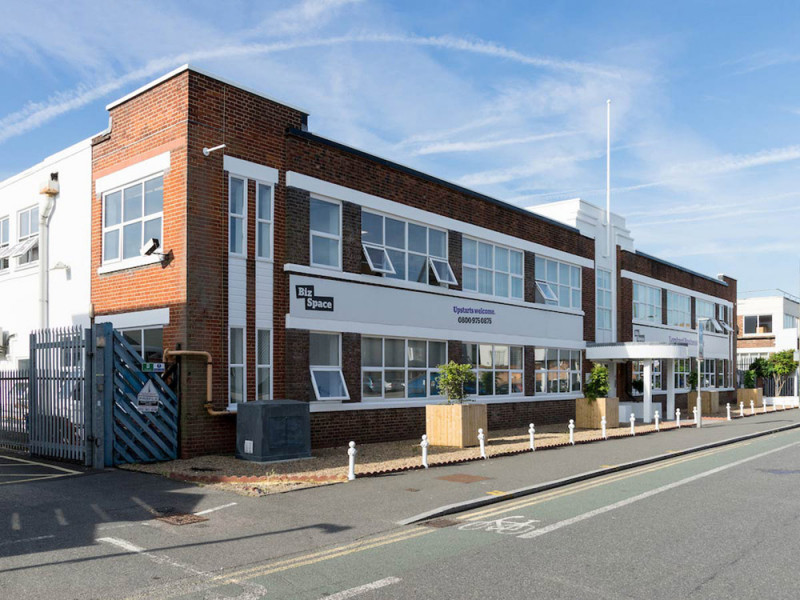 Lombard Business Park