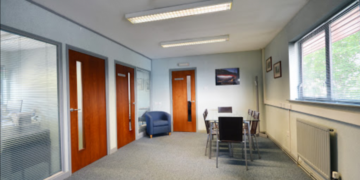 All inclusive office solutions at affordable prices near Wellington Crescent