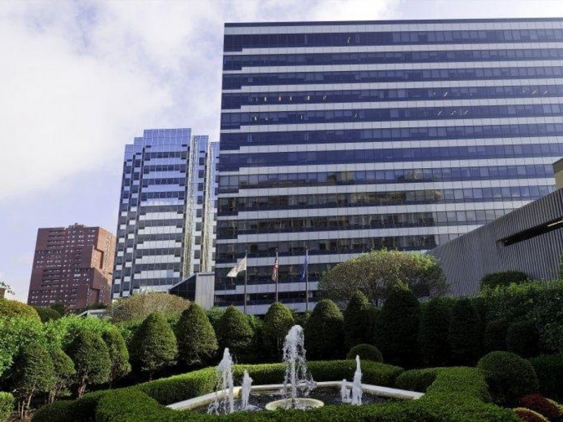 One Stamford Plaza