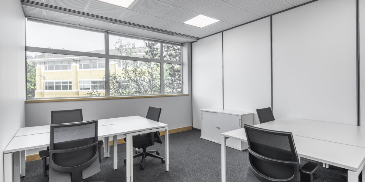 Serviced office in Weybridge, St. Georges Hill