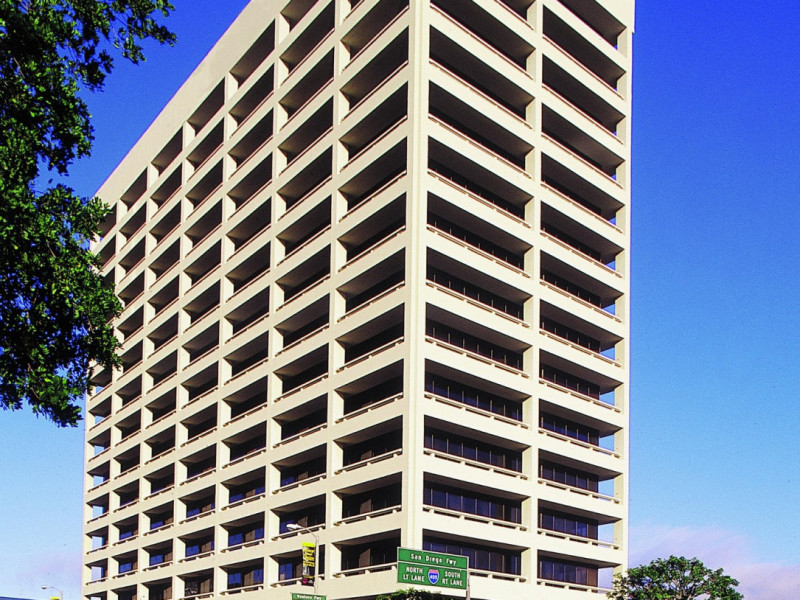 Valley Office Plaza