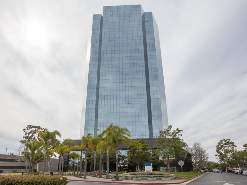 Topa Financial Plaza
