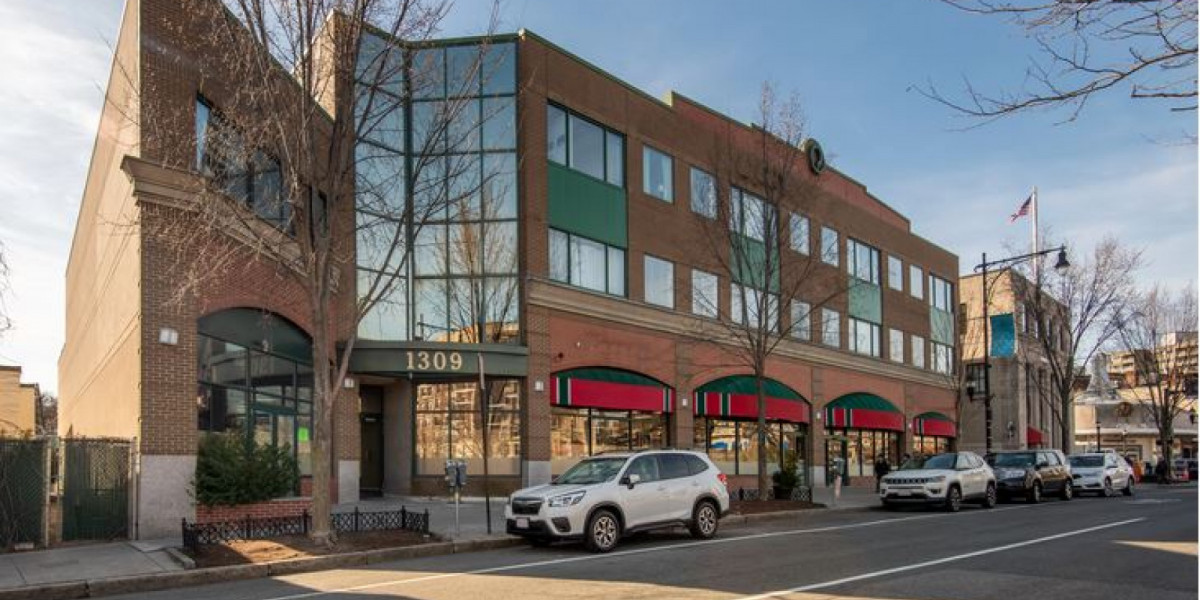 Regus - 1309 Beacon St, Suite 300, Brookline, Massachusetts, 02446, USA