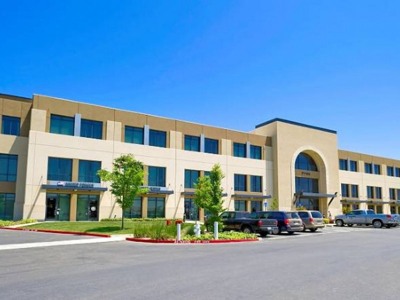 Laguna Springs Drive
