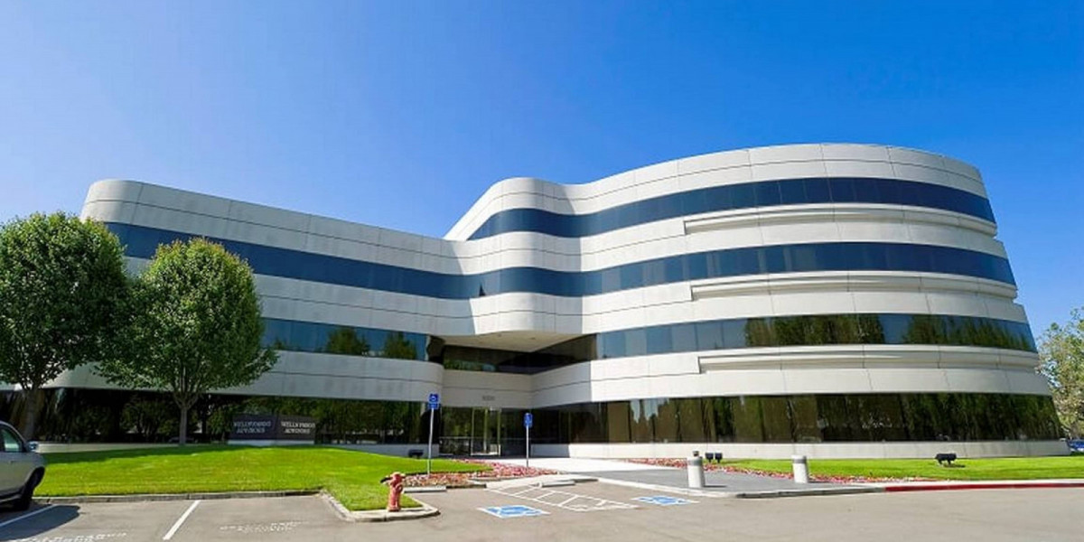 Regus (IWG) - 4900 Hopyard Rd, Pleasanton, California 94588, USA
