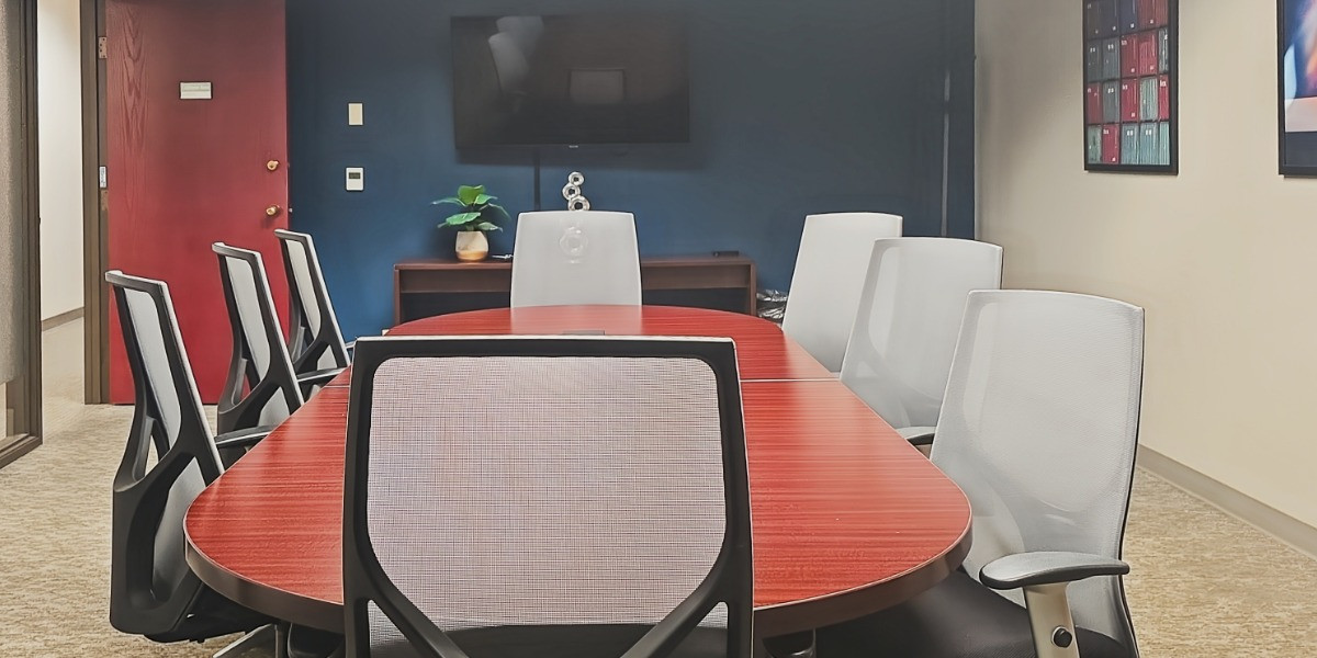 Boardroom at Regus Three Town Center, Clackamas