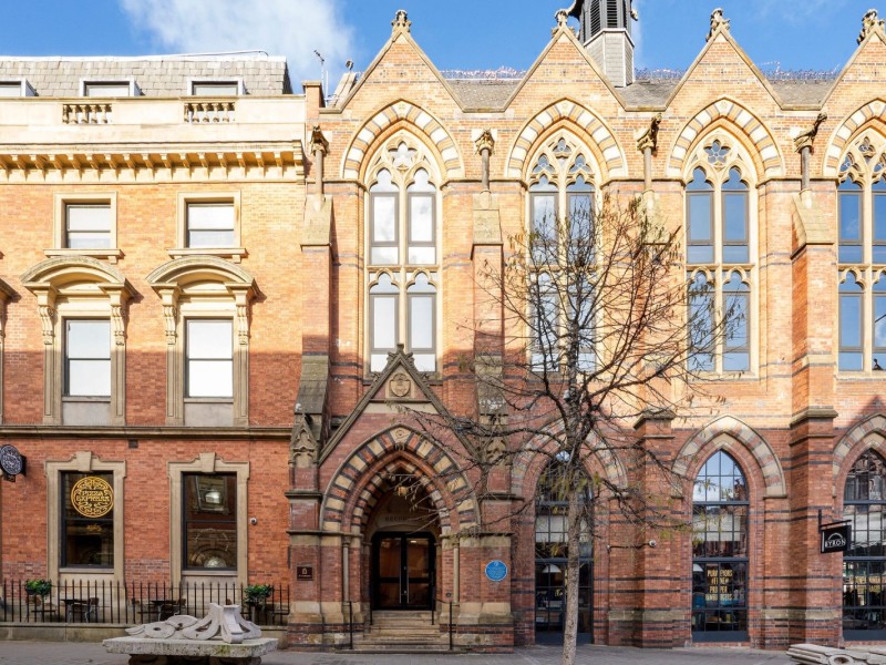 Albion Court