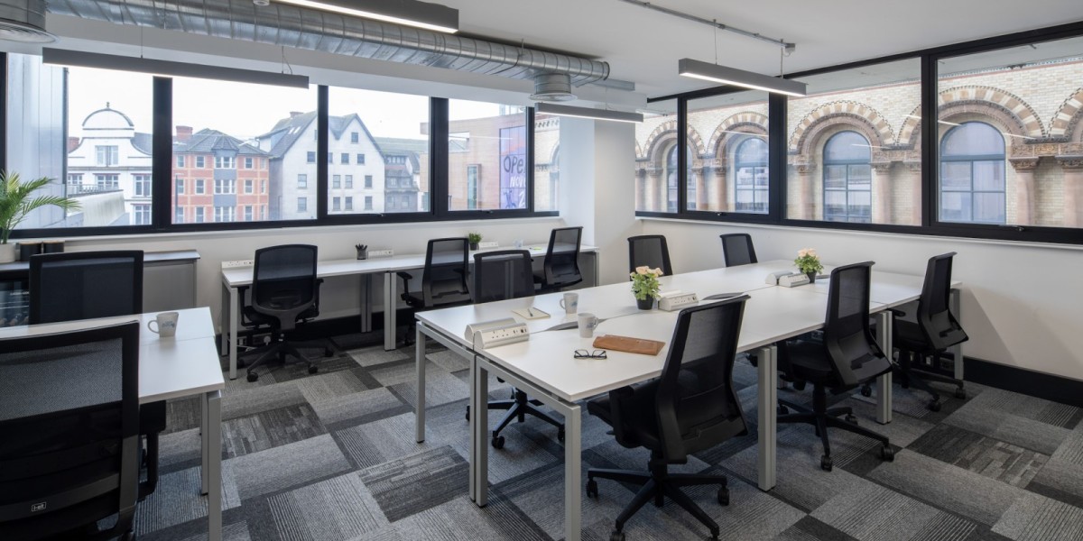 All inclusive office solutions at affordable prices near Redcliffe