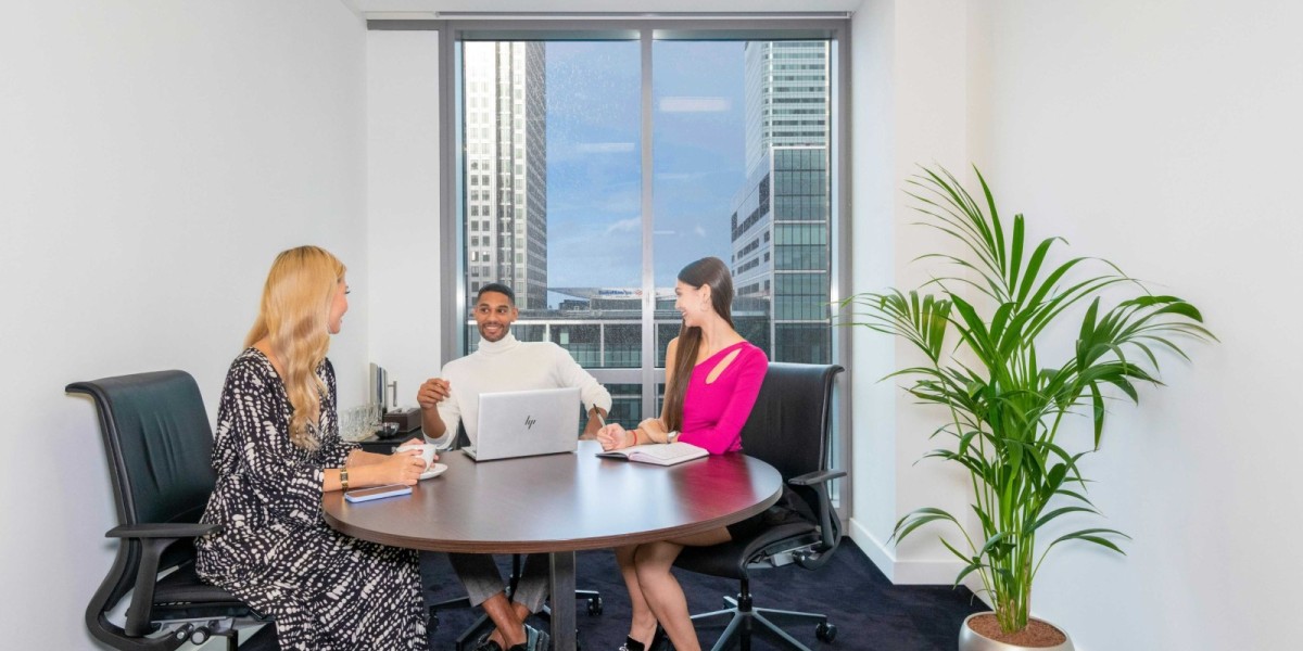 Old School meeting room for hire in Canary Wharf
