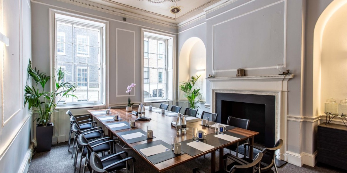 All inclusive office solutions at affordable prices near Leicester Square