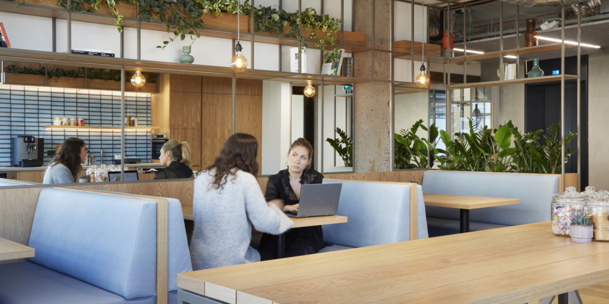 All inclusive office solutions at affordable prices near Curtain Road (Stop A)