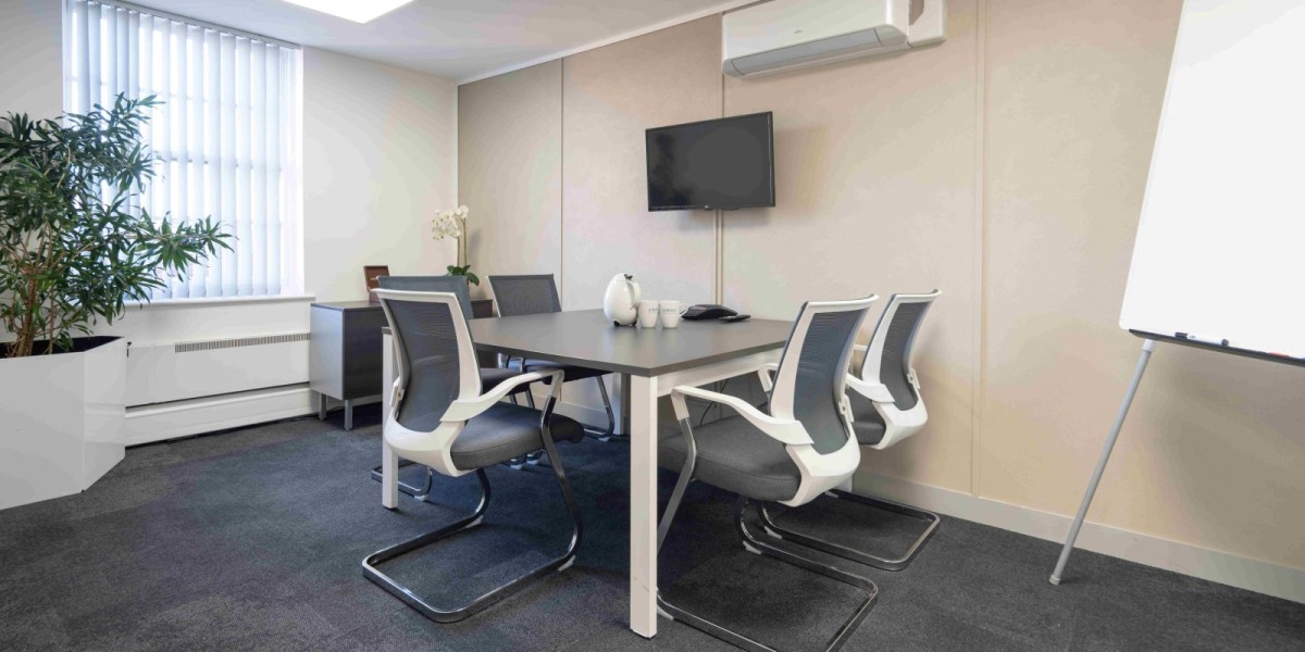 Serviced offices in Brentford