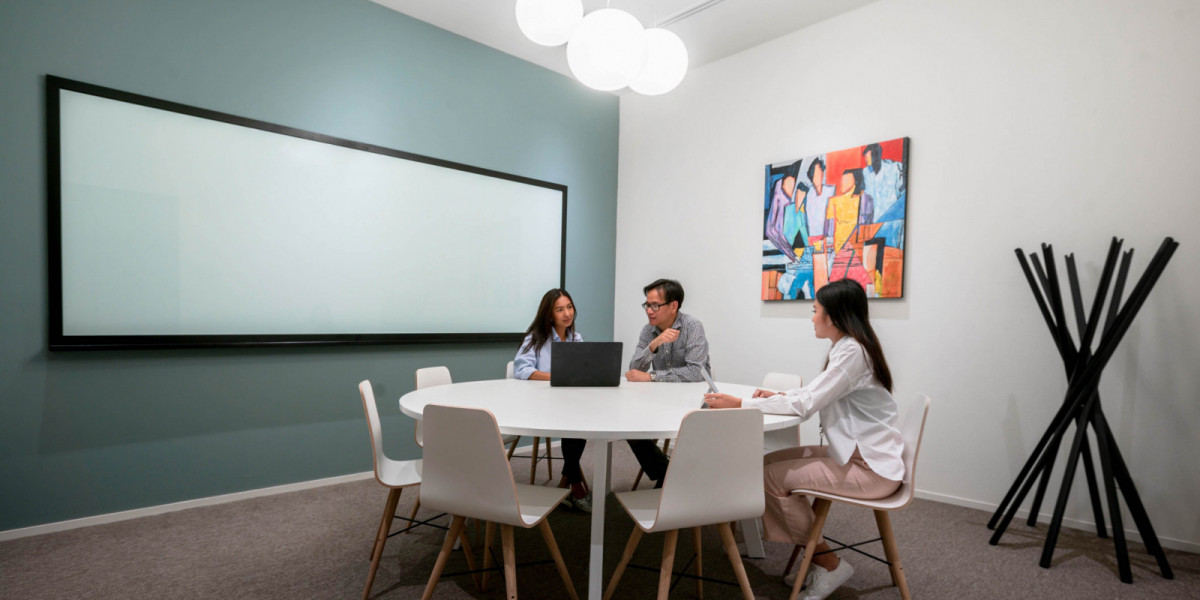 All inclusive office solutions at affordable prices near Opposite Satri Woranat Bangkhen School