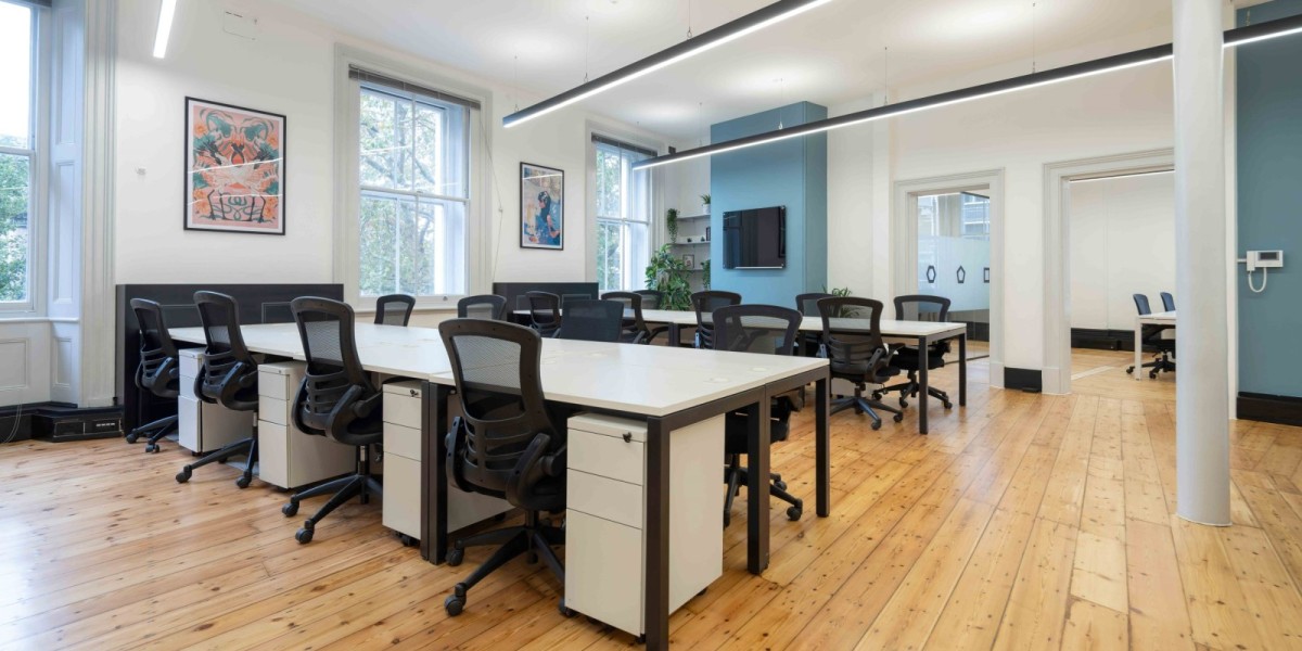 Some offices with terraces, very close to Old Street station