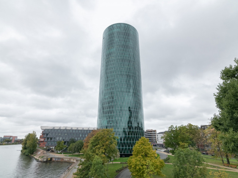 Westhafen Tower