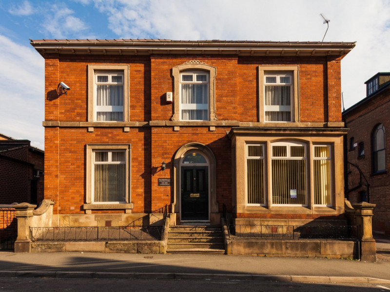 Halliday House