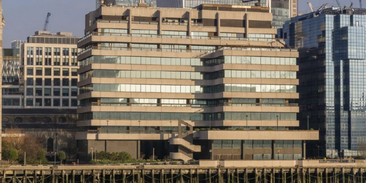 Landmark - Saint Magnus House, 3 Lower Thames St, London EC3R 6HE, UK
