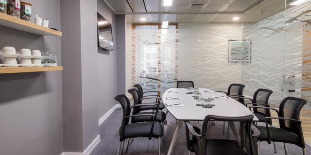 All inclusive office solutions at affordable prices near Monument (Stop P)