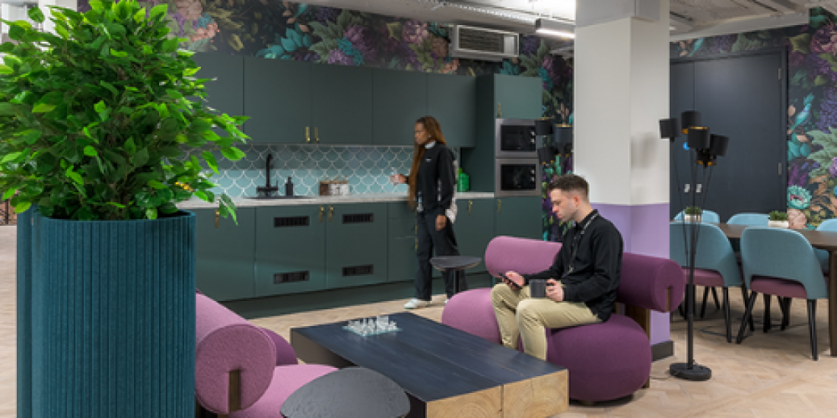 Break out space at The Boutique Workplace Company - 222 Bishopsgate