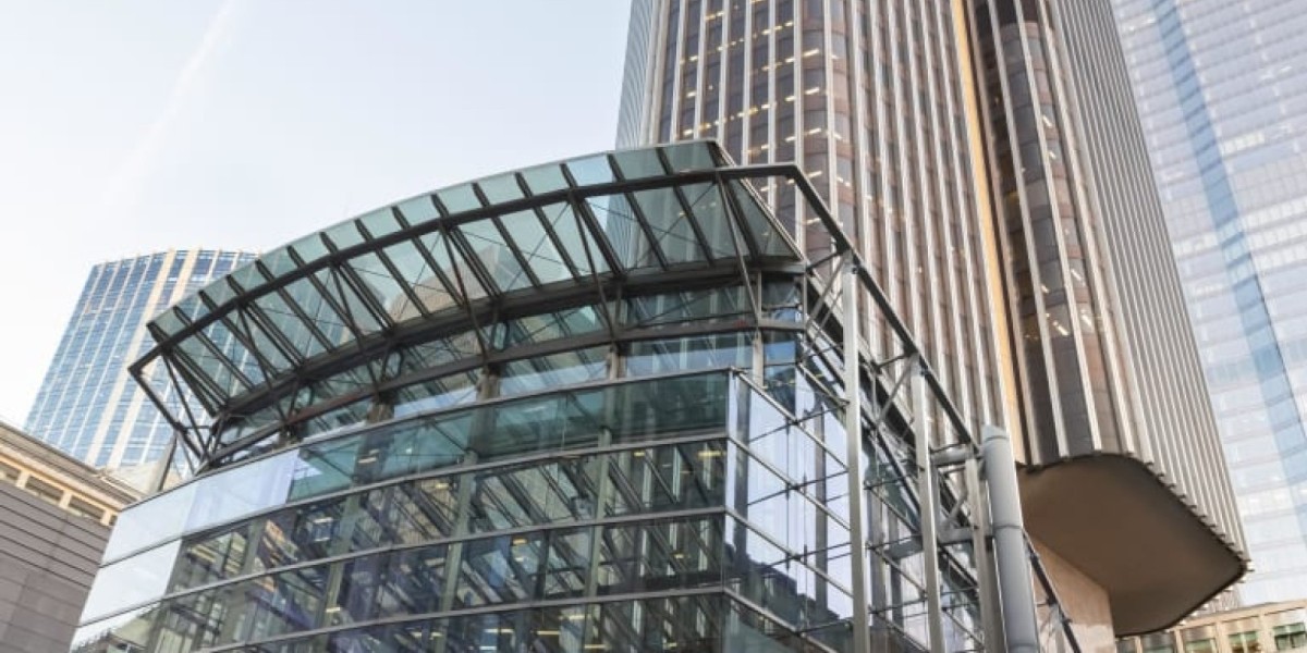 Signature by regus, Tower 42, City of London. London, EC2N 1HN