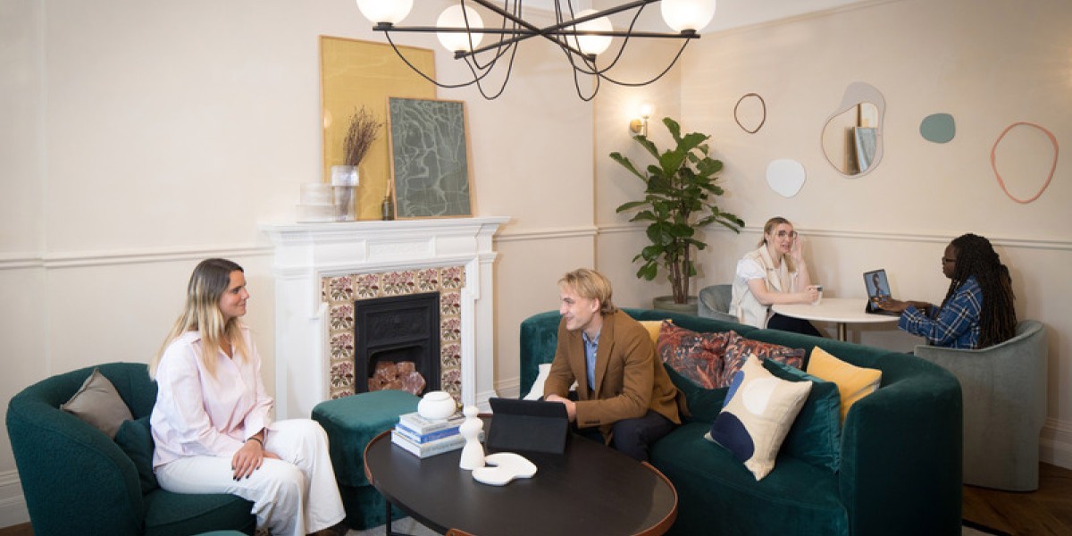 Beautiful coworking space near Victoria Station