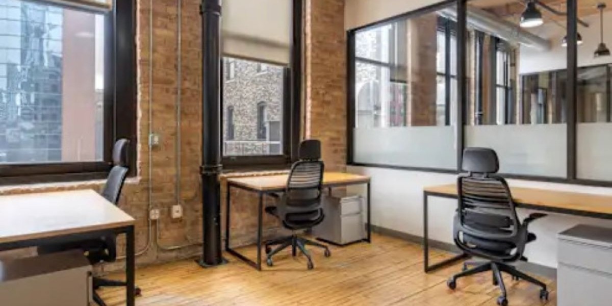 Beautiful coworking space near Trevi