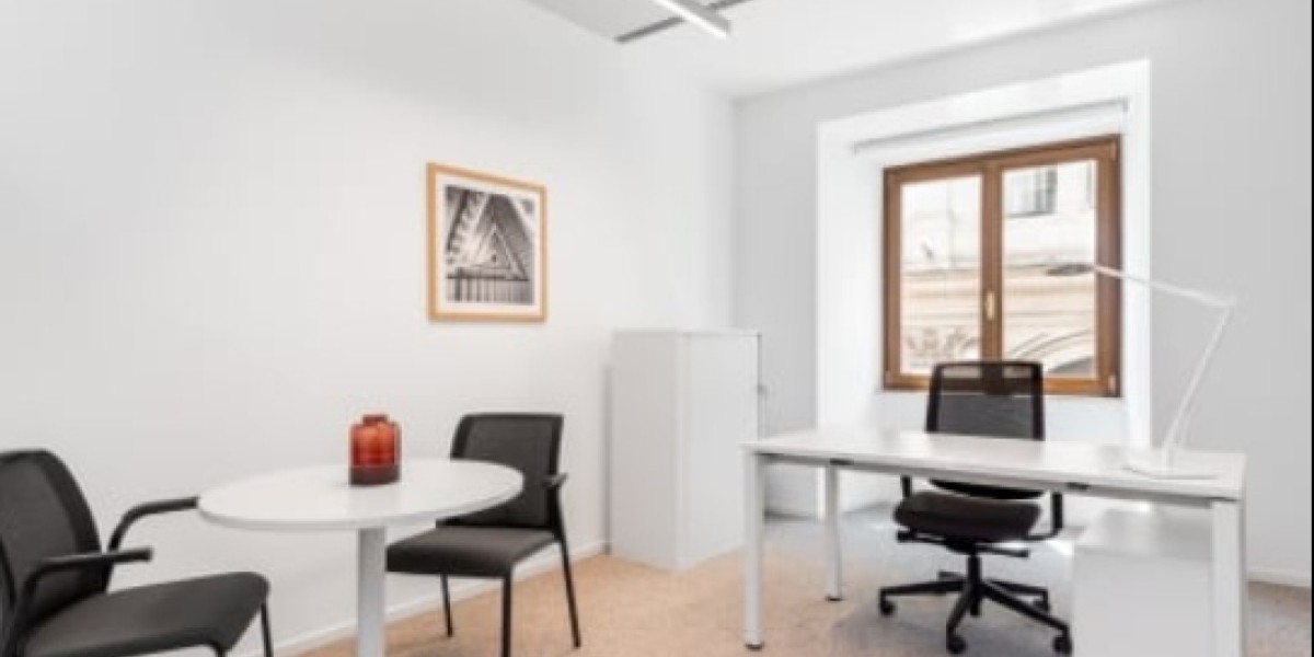 Beautiful coworking space near Trevi