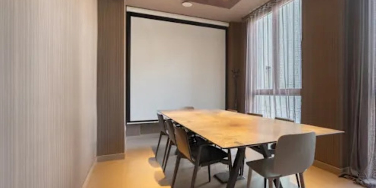 Meeting space for rent! Perfect for presentations, interviews, or team brainstorms.