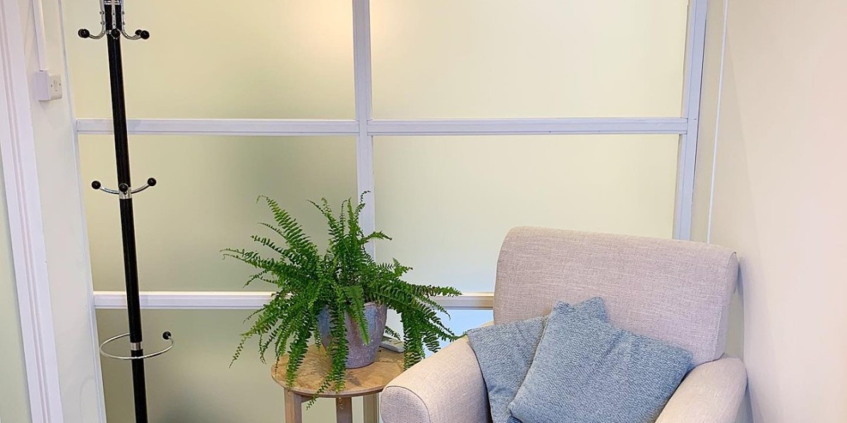 Private offices near in Cobham Clinic