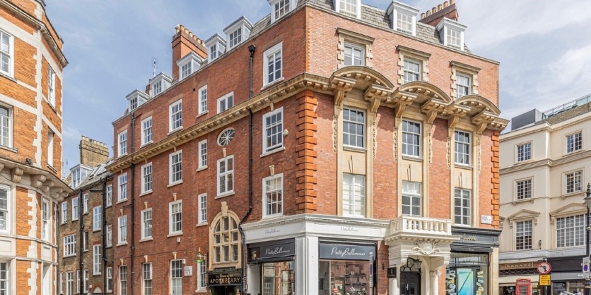 34 Brook St, London W1K 5DH, UK