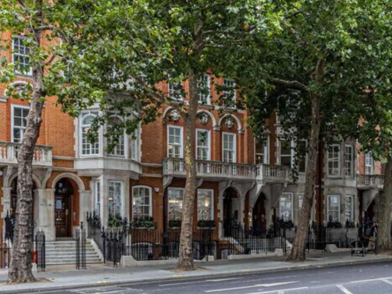 One Three Two Buckingham Palace Road
