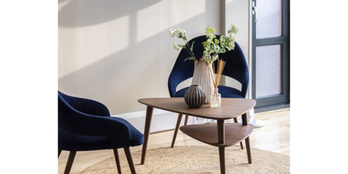 Waiting area at 535 Kings Road
