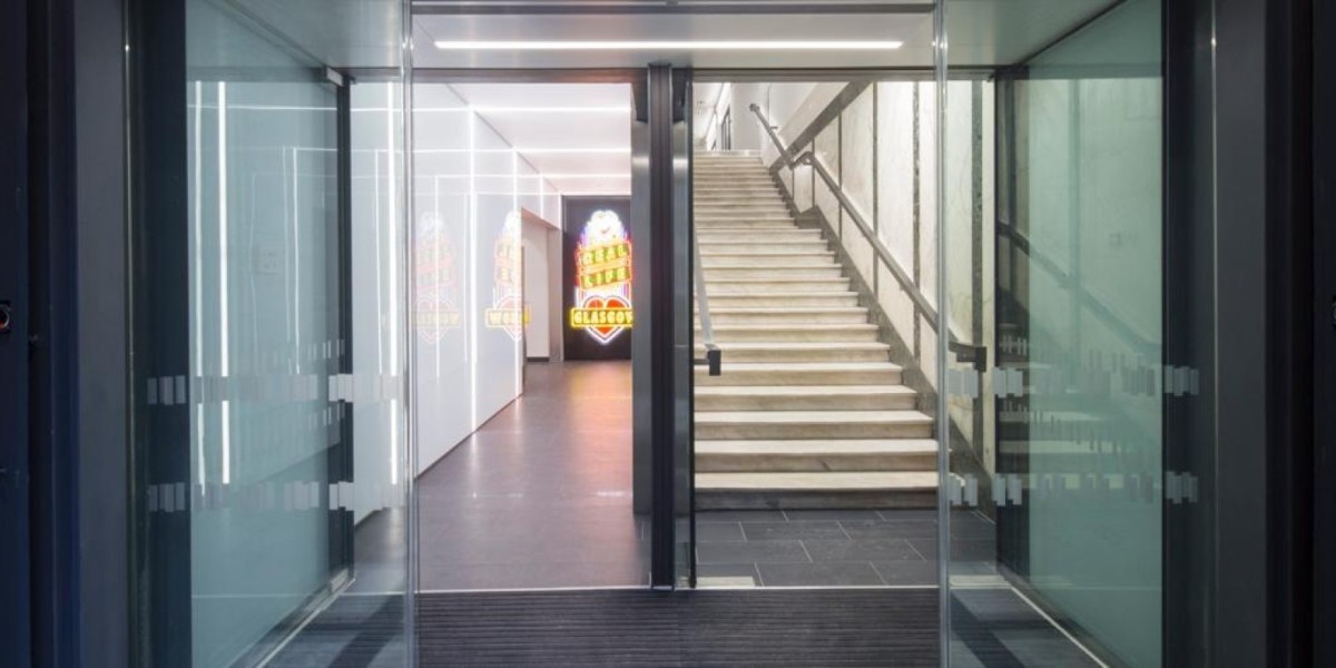 Entrance at Centrum Office Gasglow