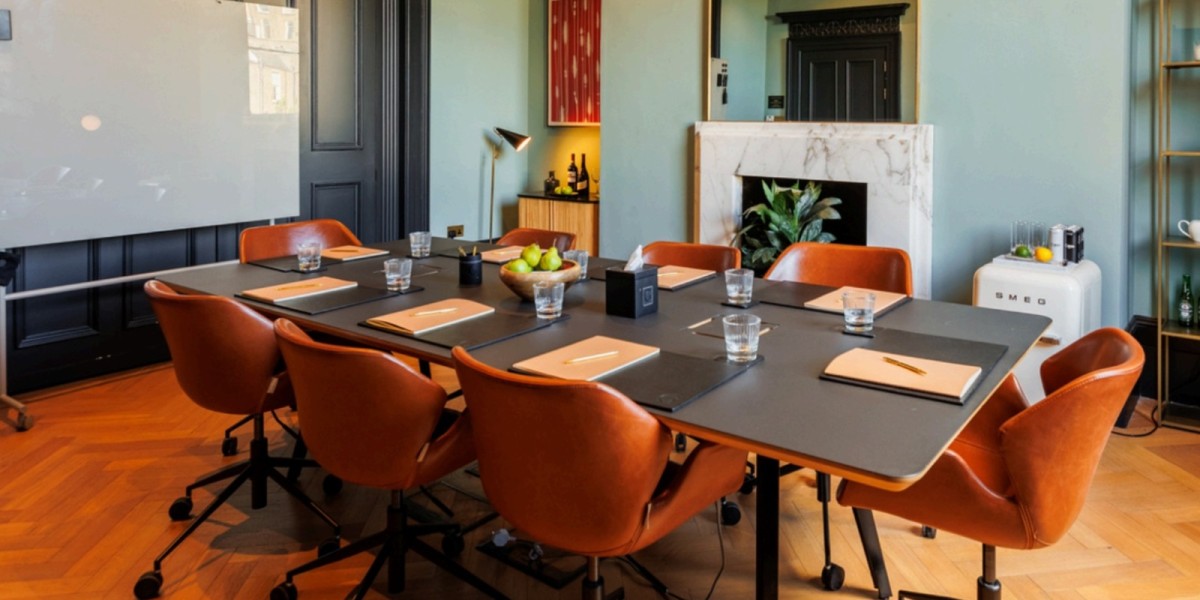 Meeting room for rent in Smyth House, Dublin