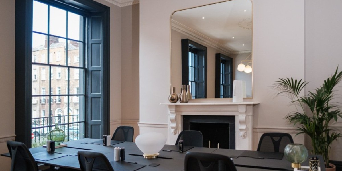 Desk Spaces at Ely House