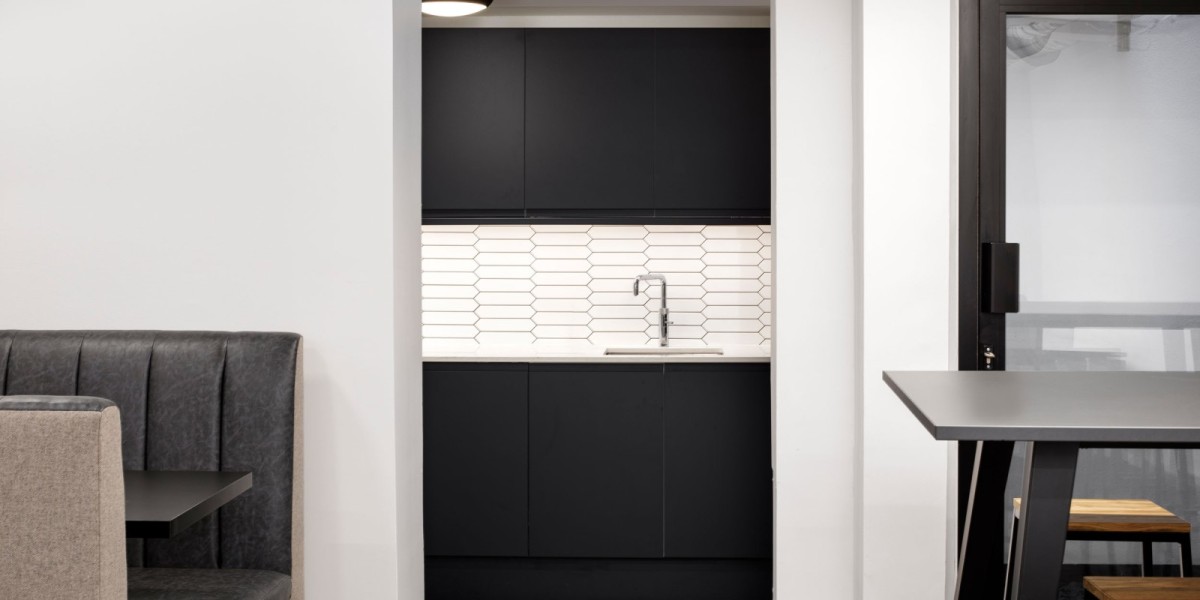 Break out areas at Eagle Street