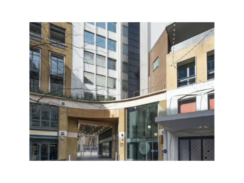 Seventeen Slingsby Place