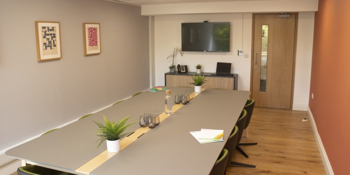 Meeting room at Cheyenne House