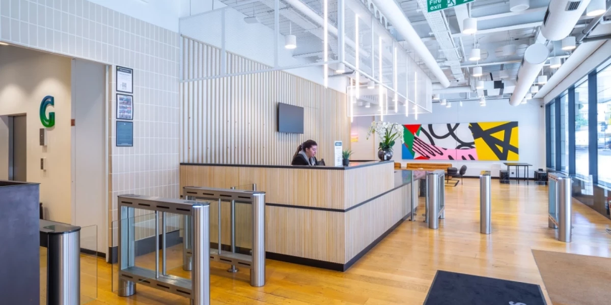 Manned Reception at Industrious 131 Finsbury Pavement