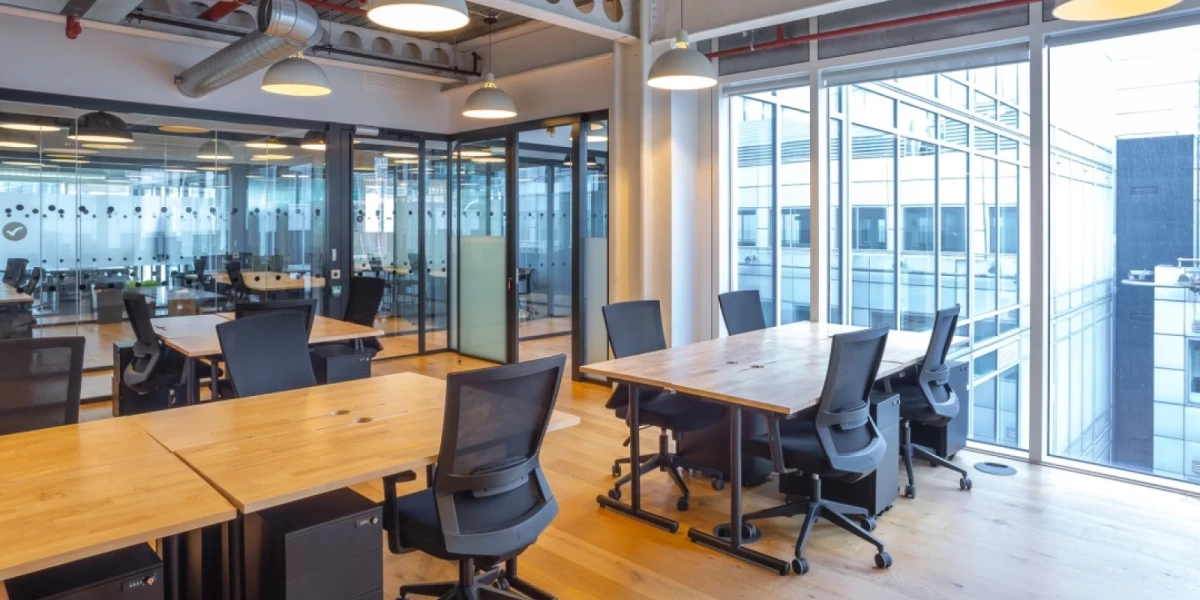Office space at Industrious 131 Finsbury Pavement