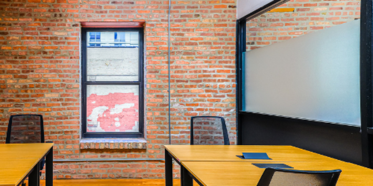 Workspace at Nimbler Space Chicago
