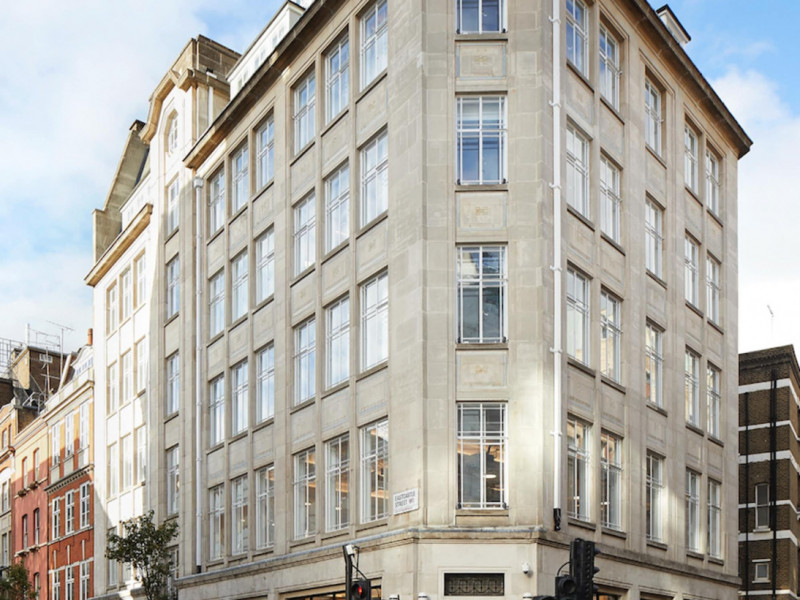 Eastcastle Street