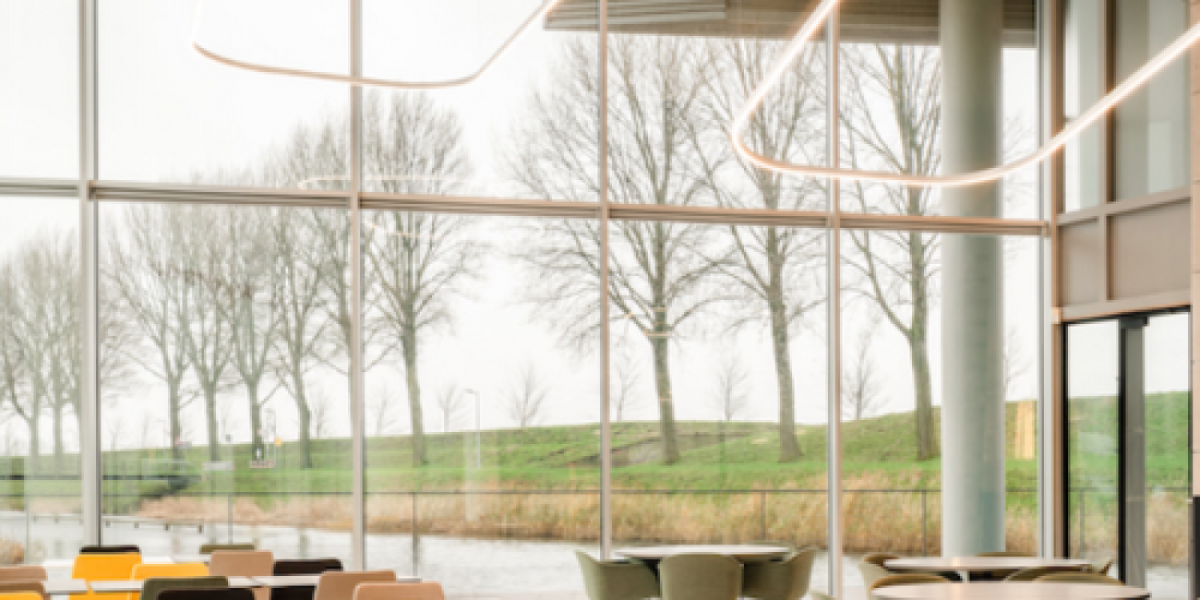 Desk space at beyond Zuidtoren
