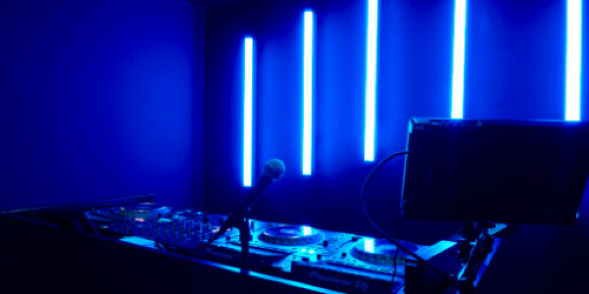 DJ Studio at Qube Hackney