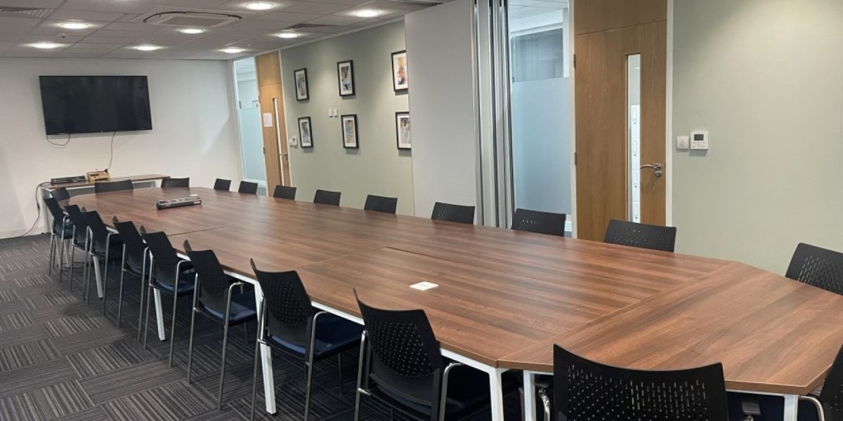 Boardroom at Citibase Birmingham Business Park