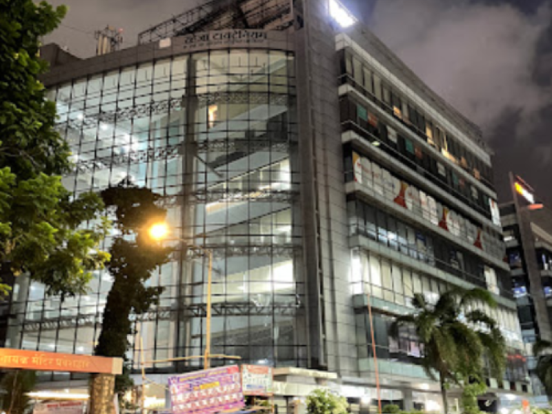 Raheja Titanium